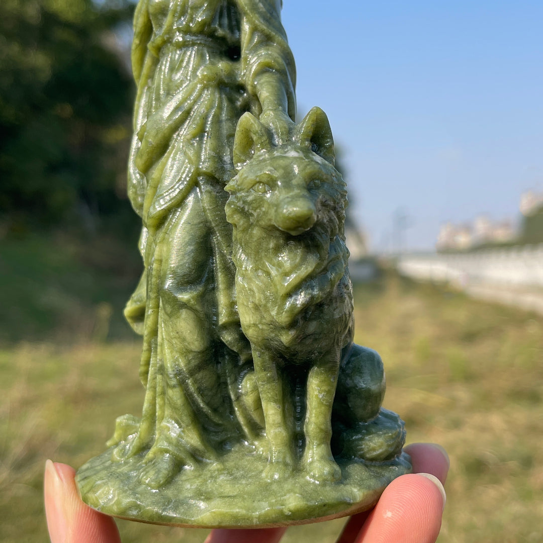 Unique,Natural Crystal Carving Serpentine Goddess With Wolf
