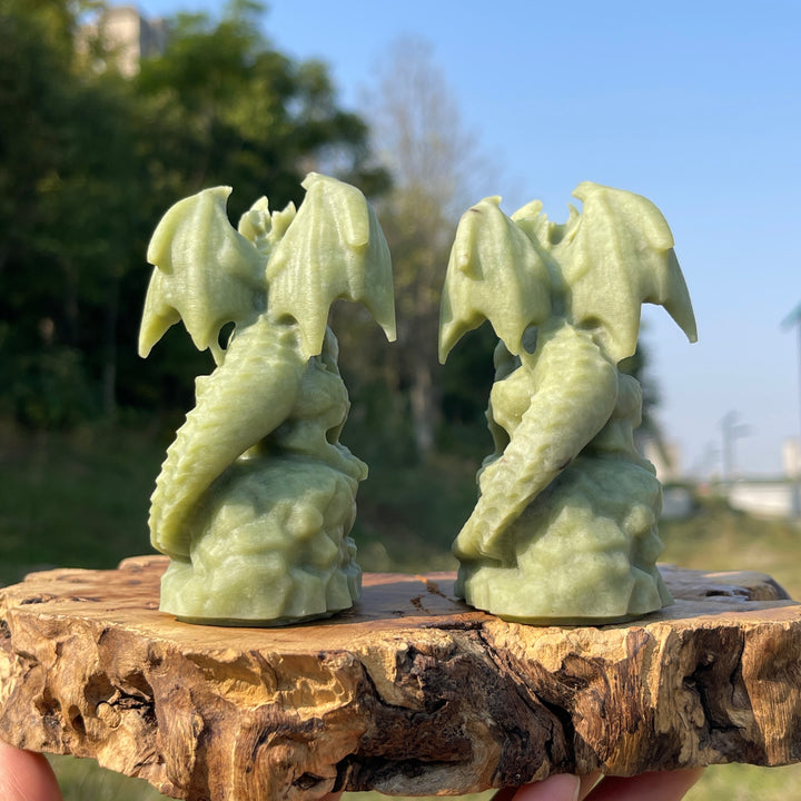 Natural Crystal Carving Serpentine Flying Dragon On Skull