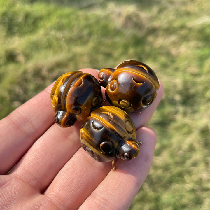 Natural Crystal Carving Ladybug