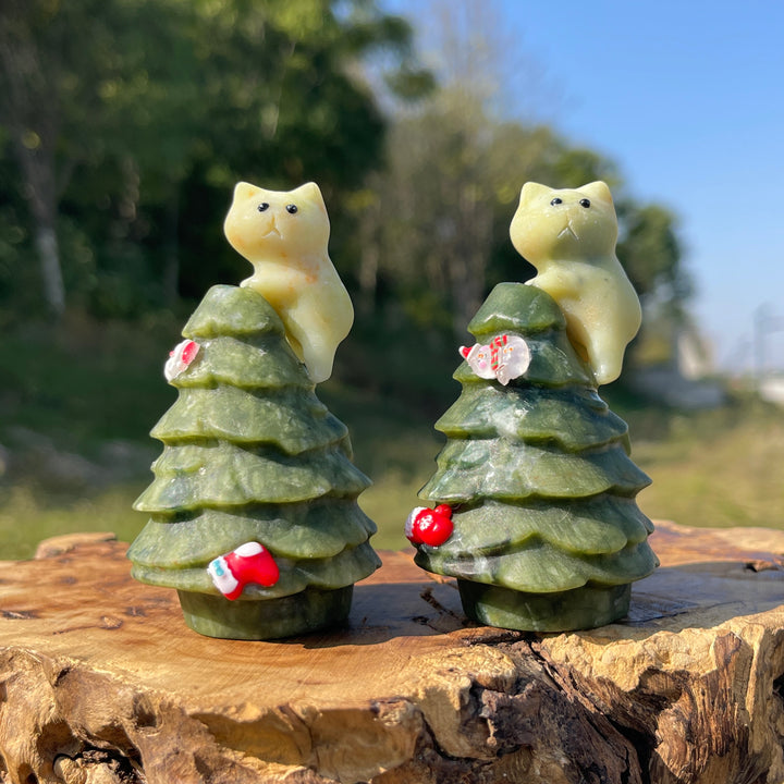Natural Crystal Carving Cat With Christmas Tree