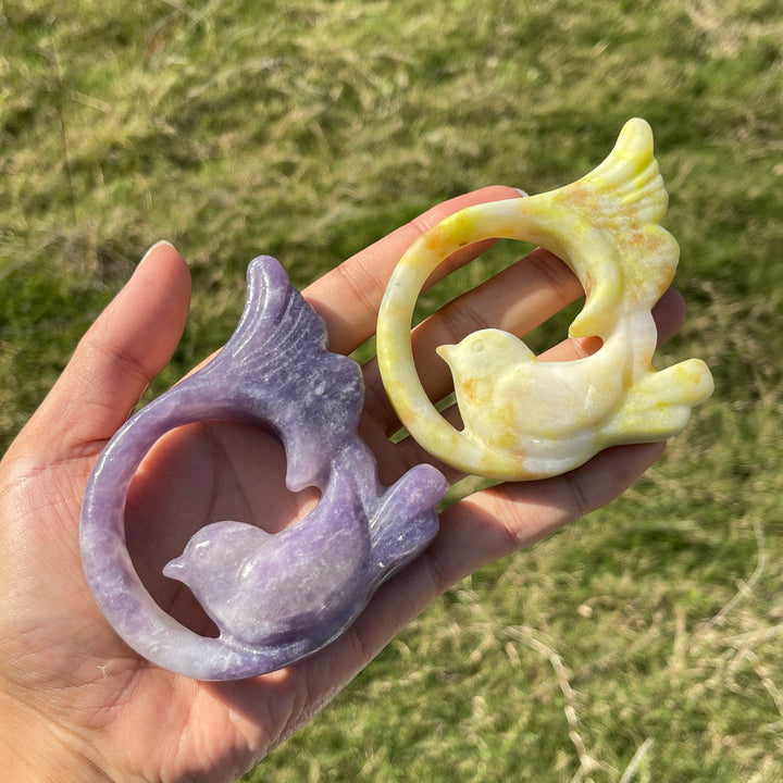Natural Crystal Carving Hollow Bird