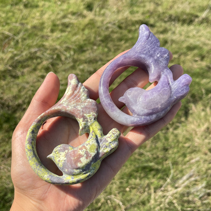 Natural Crystal Carving Hollow Bird