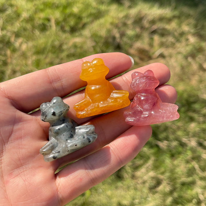Natural Crystal Carving Cute Yoga Frog