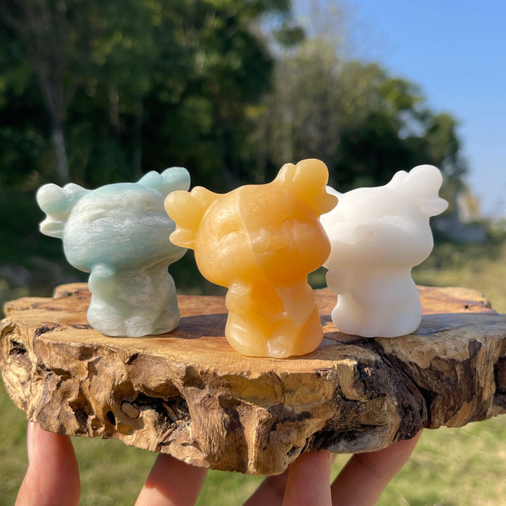 Natural Crystal Carving Waving Deer