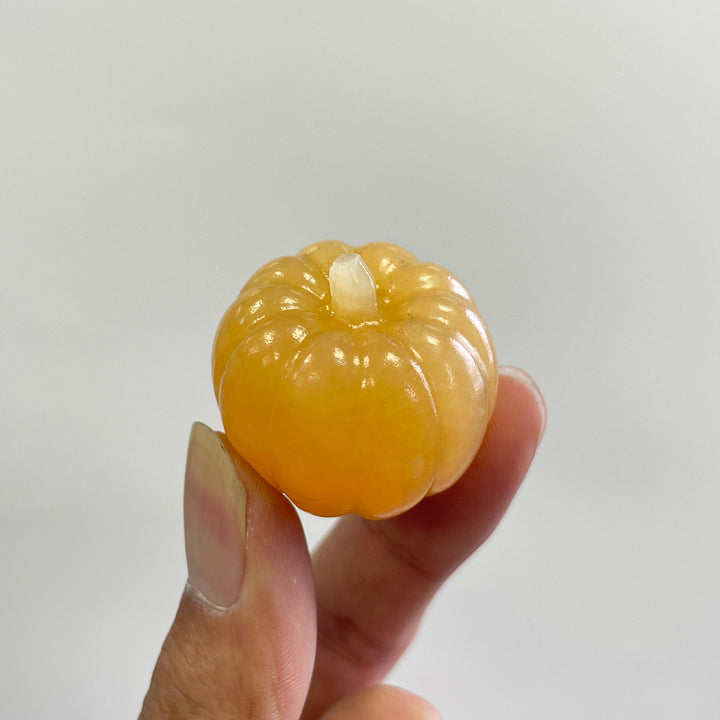 Natural Crystal Carving Small Pumpkin