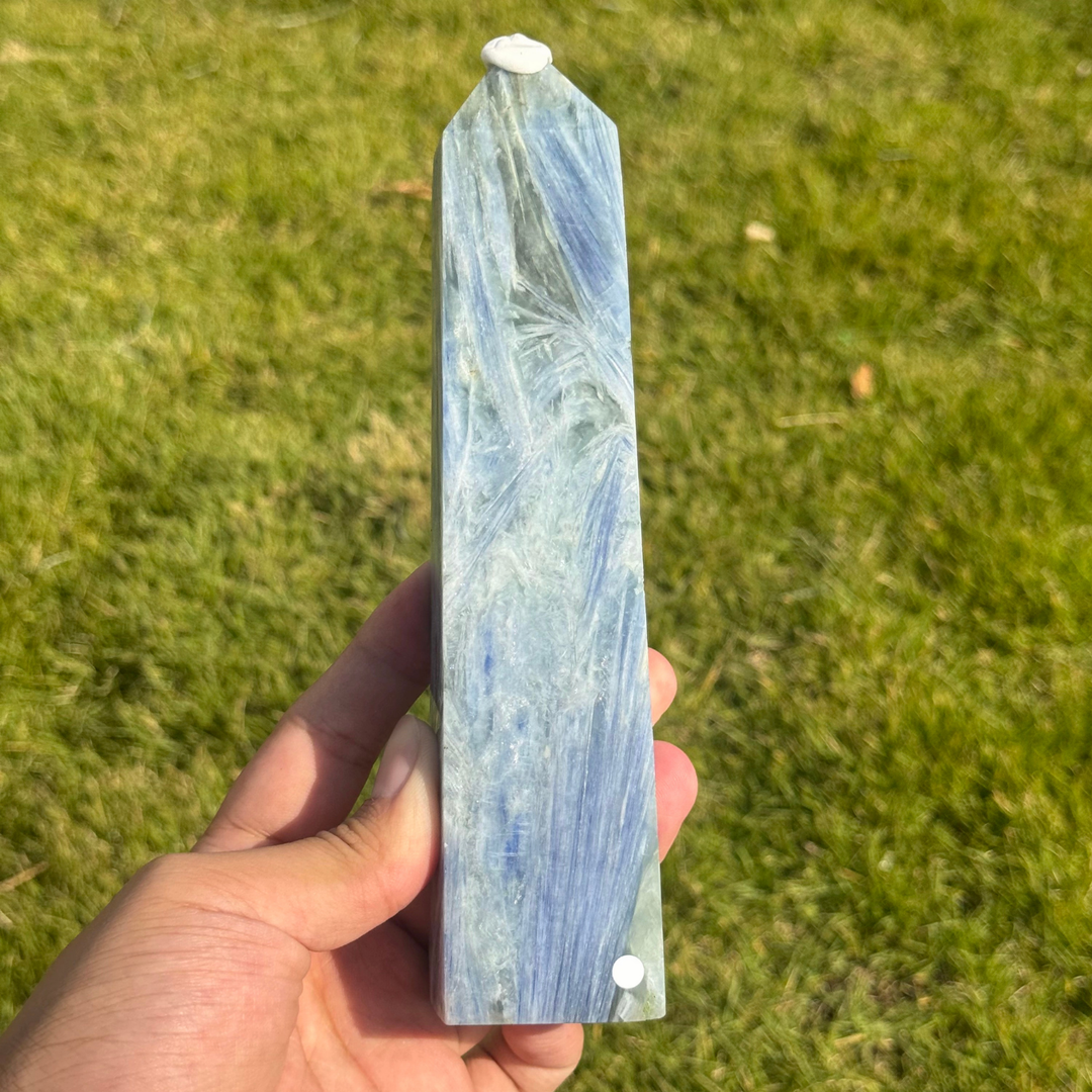 Natural Blue Kyanite Point