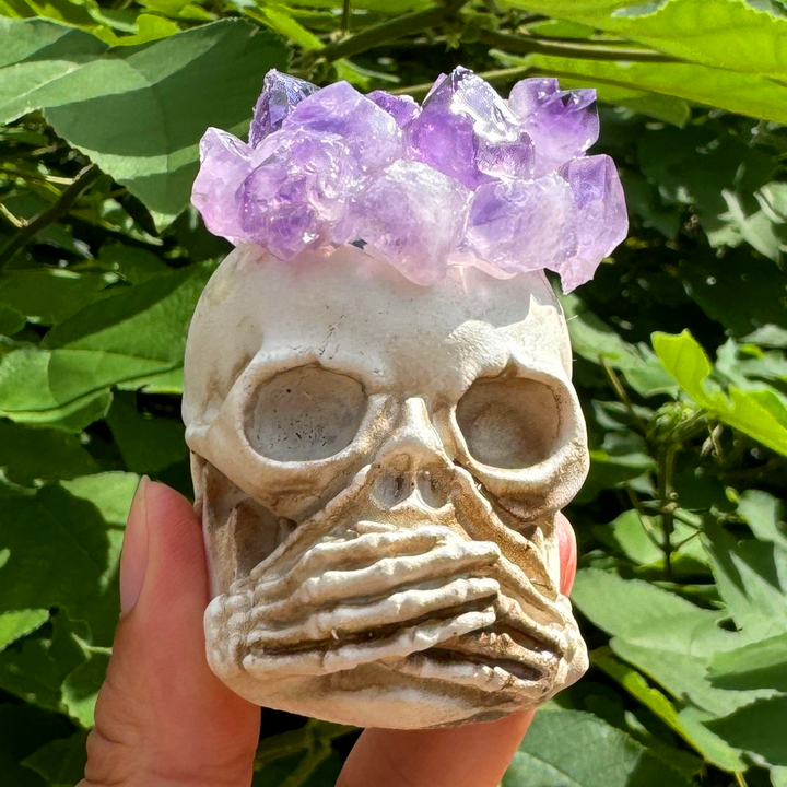 Amethyst Resin Skull