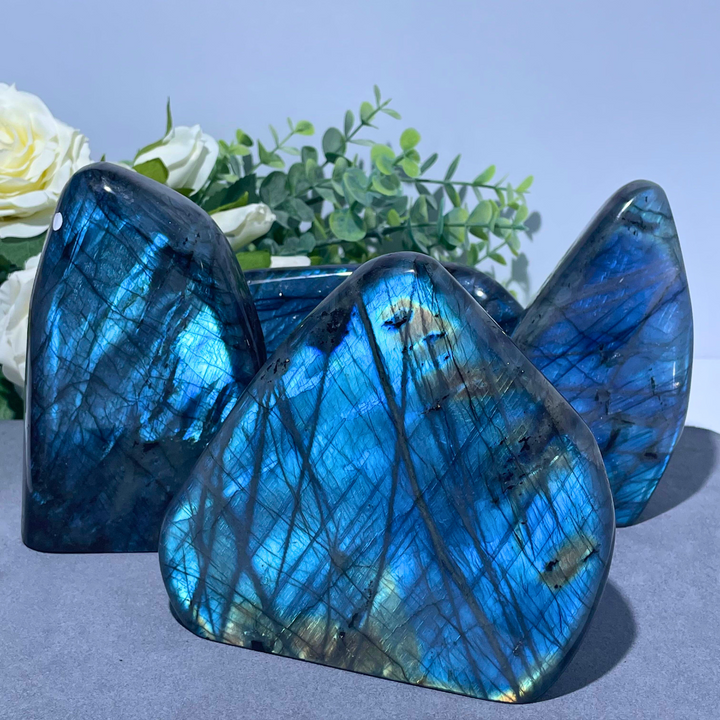 Unique,Labradorite Freeform