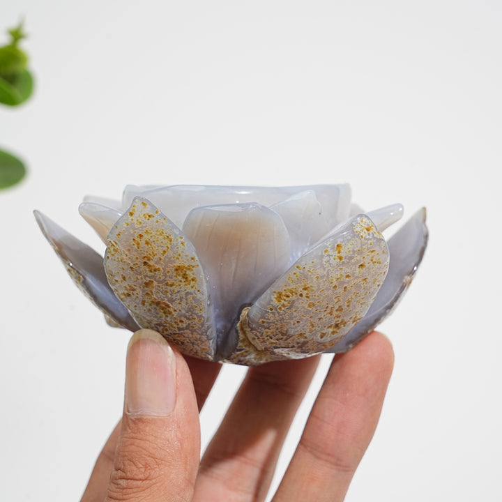 Unique,Natural Crystal Carving Agate Geode Lotus
