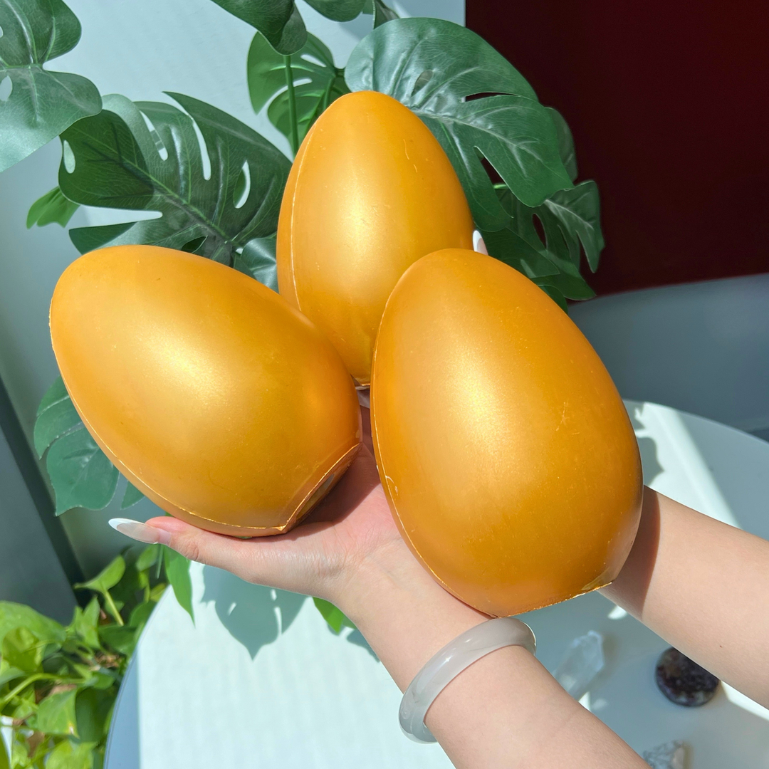Kiki Crystal Golden Surprise Egg
