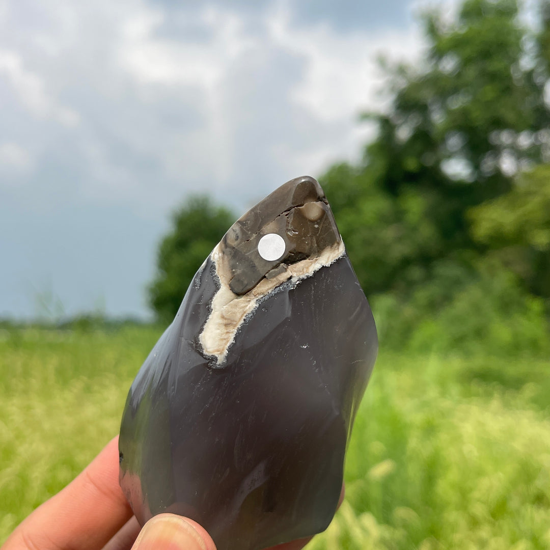 Unique,A Slightly Imperfect Natural Crystal Volcanic Agate Flame
