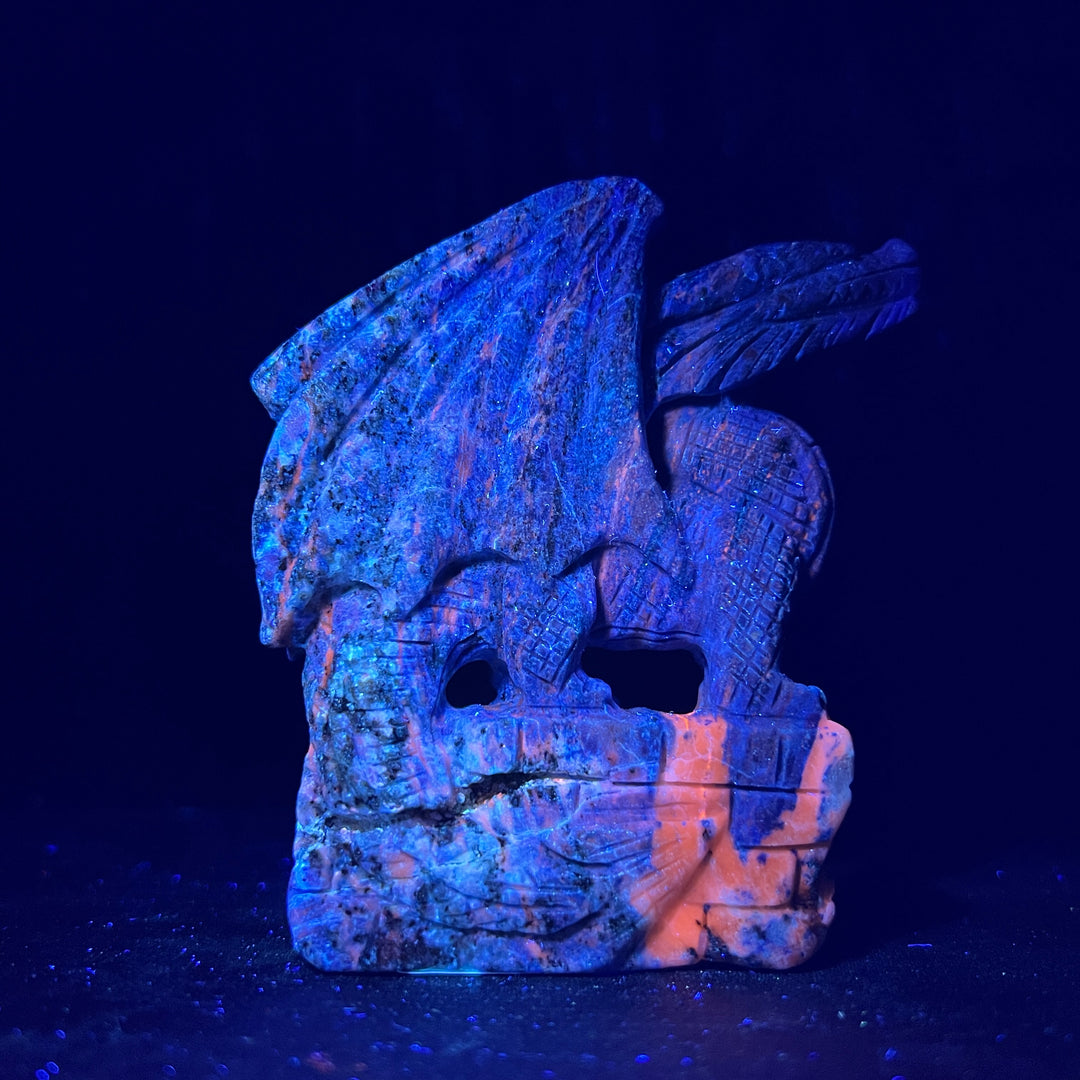 Unique,Natural Crystal Carving Lapis Lazuli Dragon