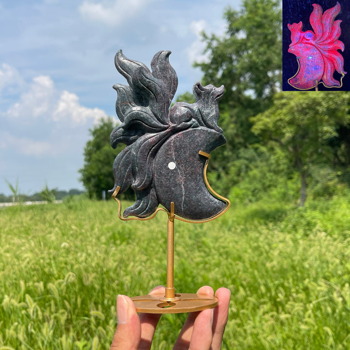 Unique,A Slightly Imperfect Nine‑Tailed Fox On Moon Carving