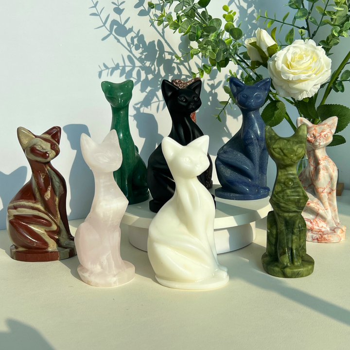 KIKI Exclusive Design Cat Carving