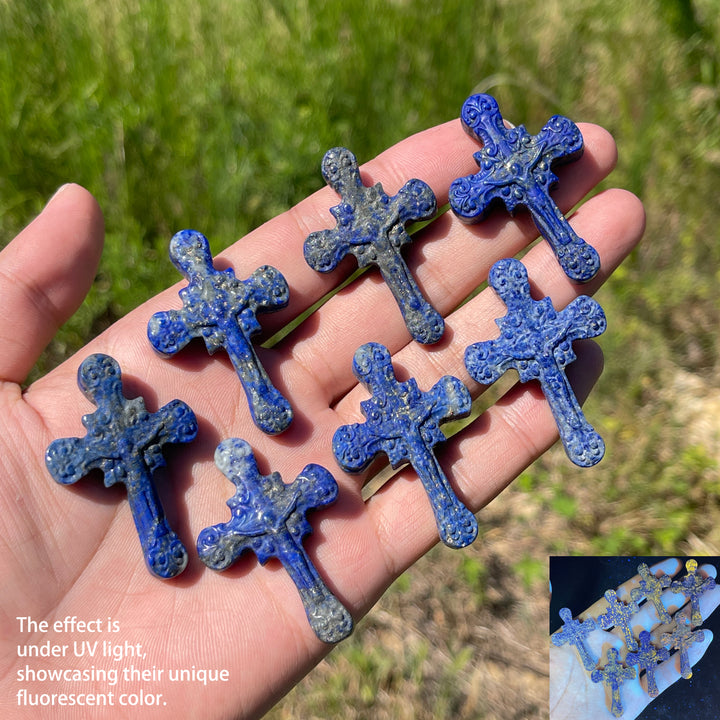 Natural Crystal Carving Handheld Cross