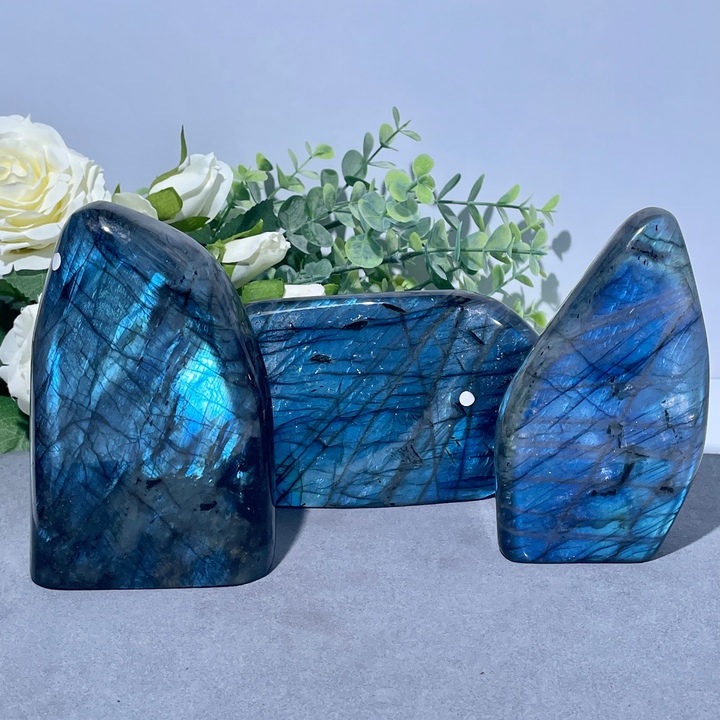 Unique,Labradorite Freeform