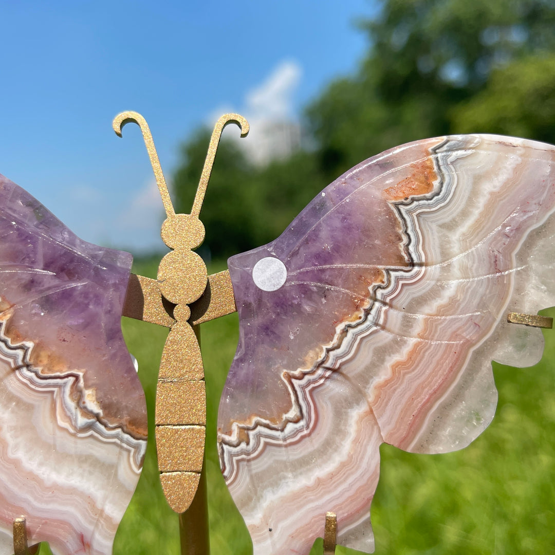 Unique,A Slightly Imperfect Natural Amethyst Agate Butterfly Wing With Stand