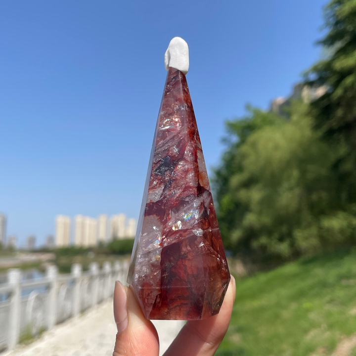 Unique,Natural Crystal Fire Quartz Diamond Tower