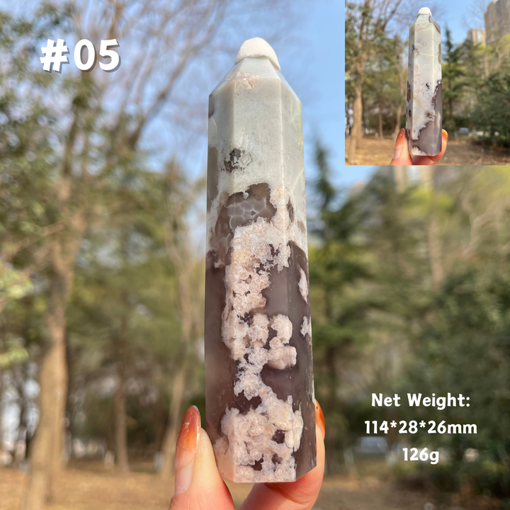 Unique,Natural Crystal Black Flower Agate Point