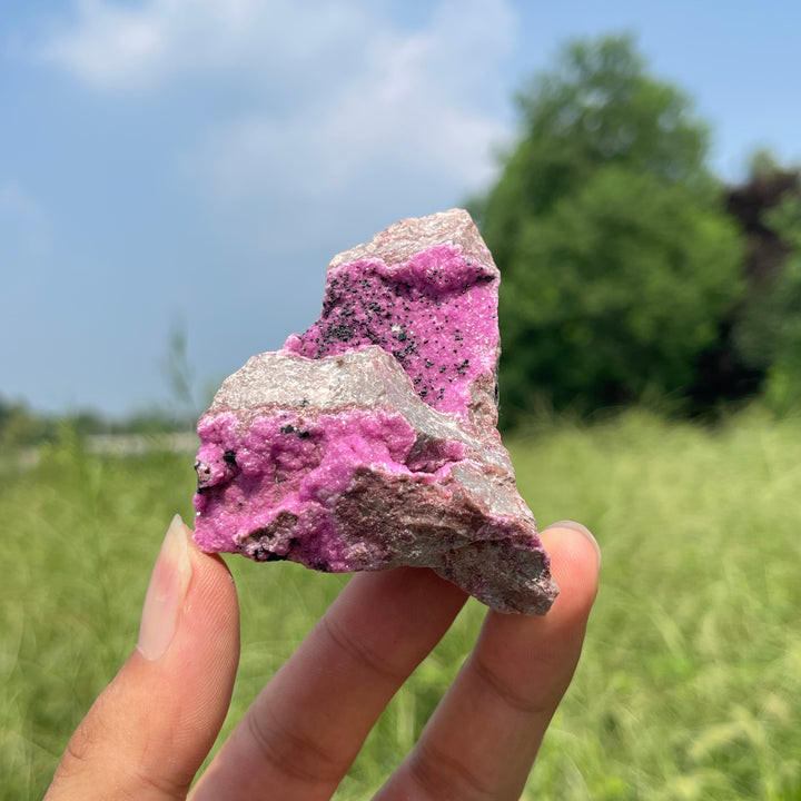 Unique,Natural Crystal Cobalt Calcite Raw