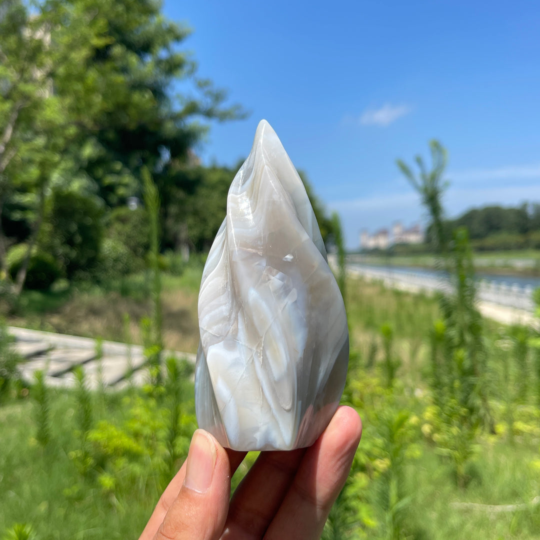 Unique,Natural Crystal Banded Agate Torch Ornament
