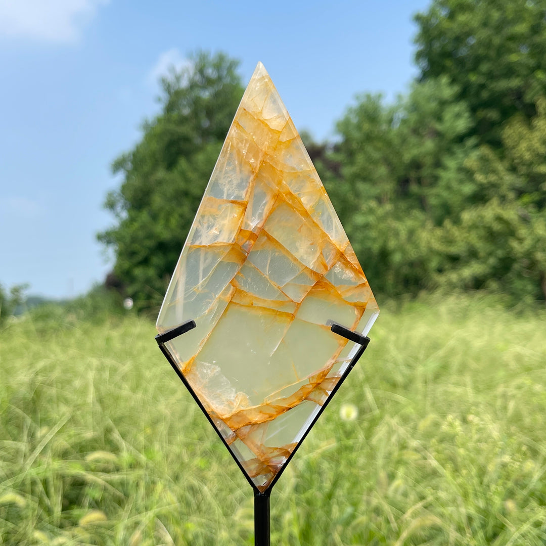 Unique,Natural Crystal Golden Healer Diamond Slice