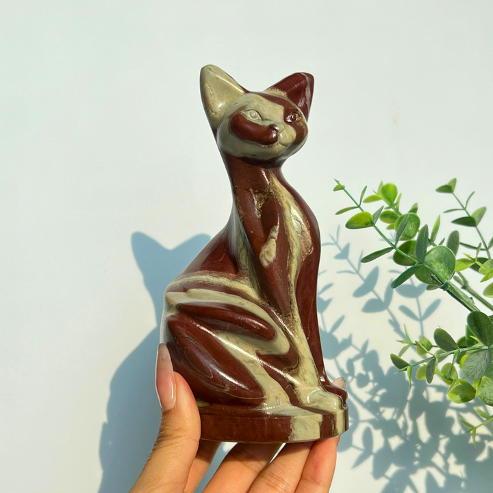KIKI Exclusive Design Cat Carving