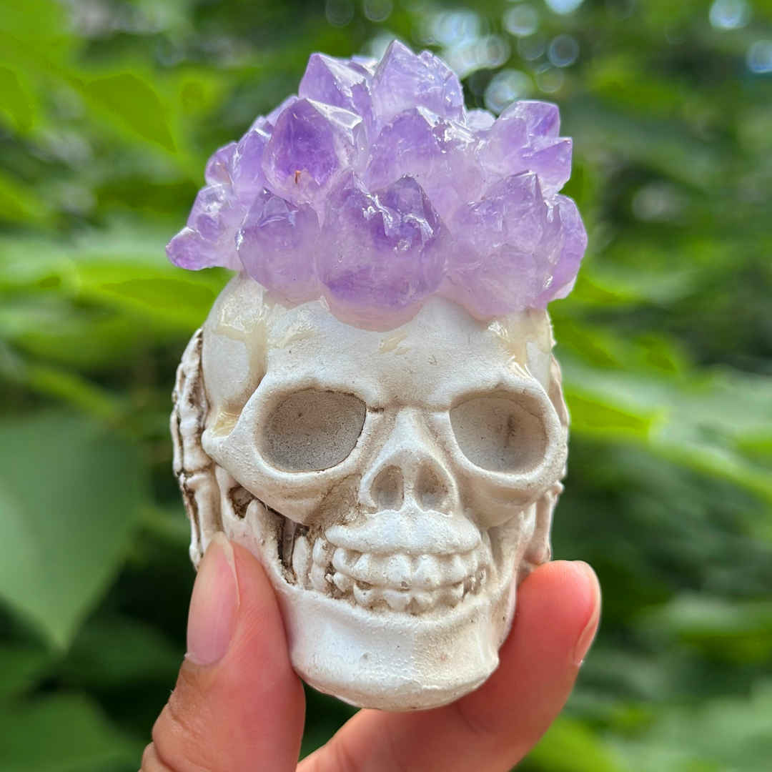 Amethyst-Harz-Totenkopf