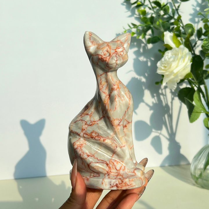 KIKI Exclusive Design Cat Carving