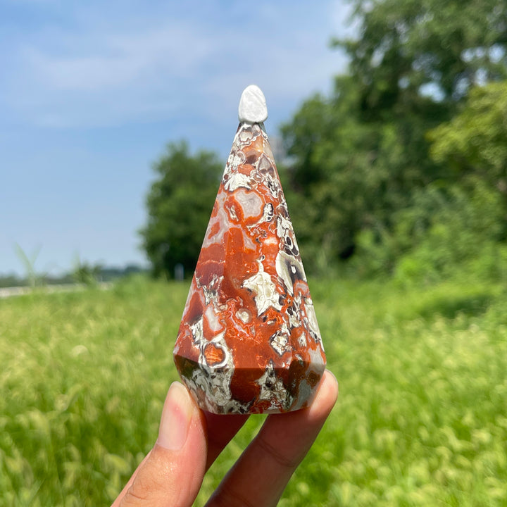Unique,A Slightly Imperfect Natural Crystal Money Agate Diamond Tower