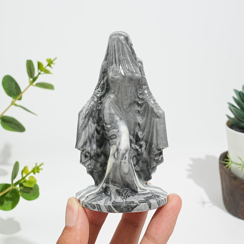 Natural Crystal Mysterious Veiled Spirit Woman Carving