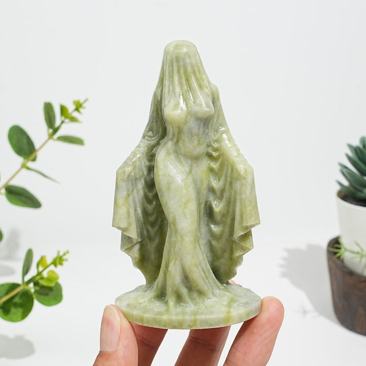 Natural Crystal Mysterious Veiled Spirit Woman Carving