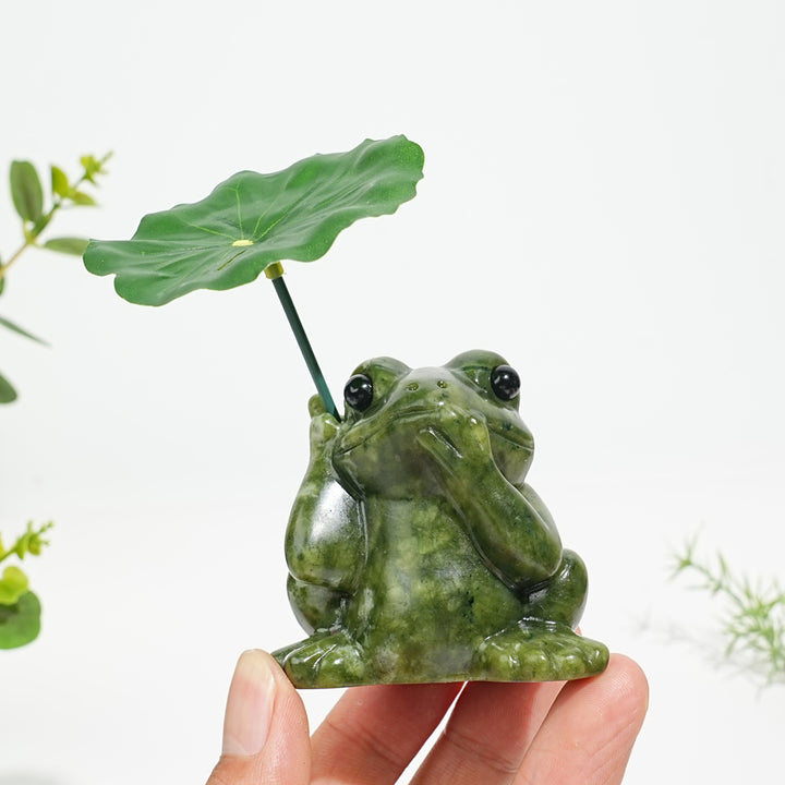 Natural Serpentine Pond Frog With Lotus Umbrella