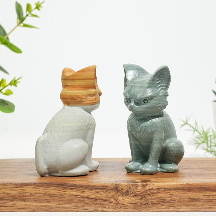 Natural Crystal Moody Sitting Cat Carving
