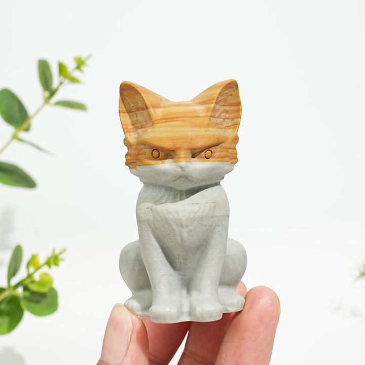 Natural Crystal Moody Sitting Cat Carving