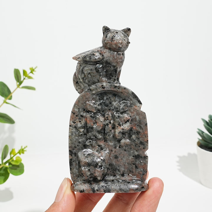 Natural Crystal Cute Tombstone Cat Carving
