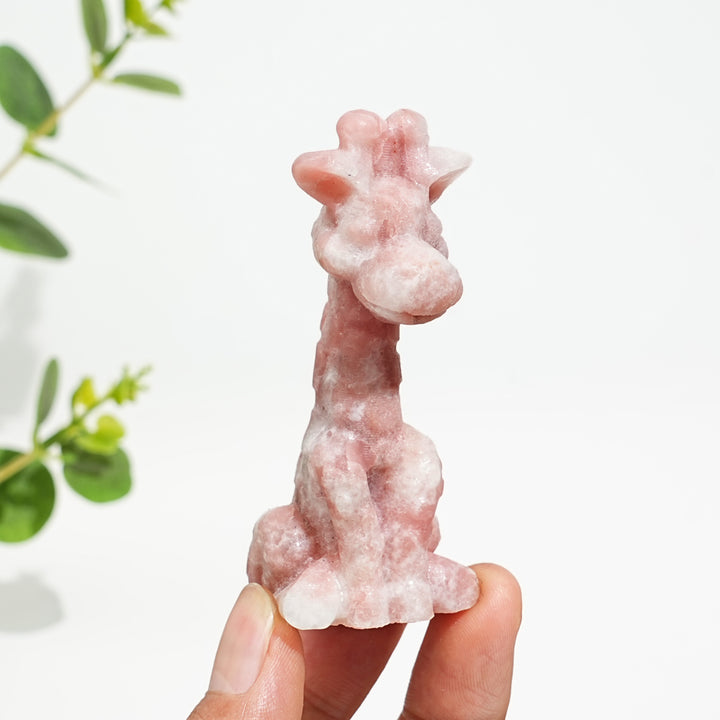 Natural Crystal Sweet Seated Giraffe Mini Carving
