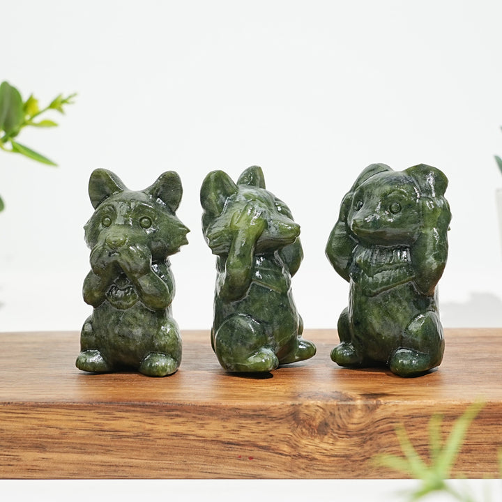 Natural Crystal Three Wise Wolves Carving