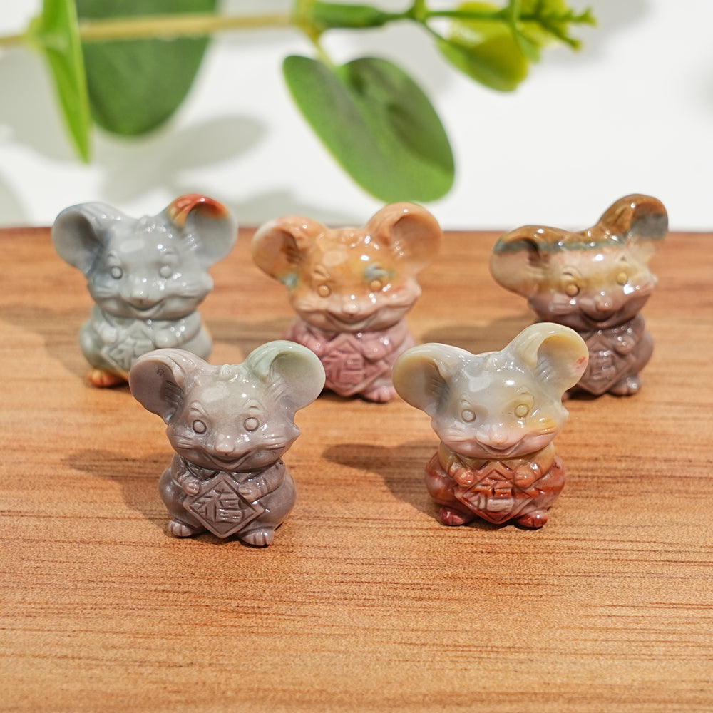 Natural Crystal Alashan Agate Mouse Carving
