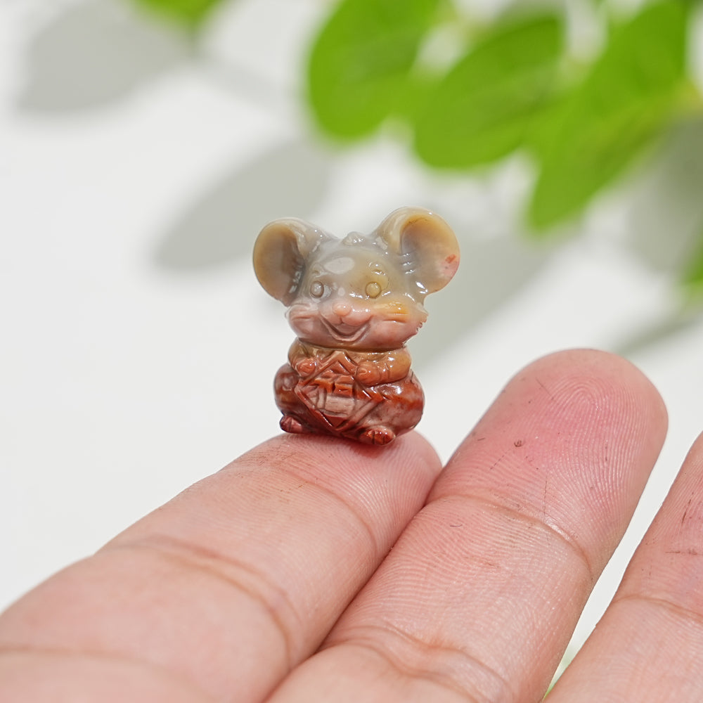 Natural Crystal Alashan Agate Mouse Carving