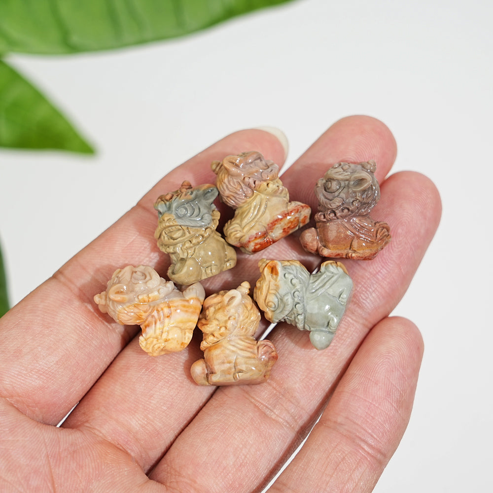 Natural Crystal Alashan Agate Lion Dance Mini Carving