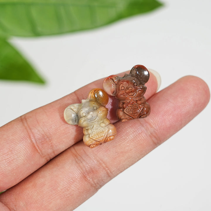 Natural Crystal Alashan Agate Mouse Carving