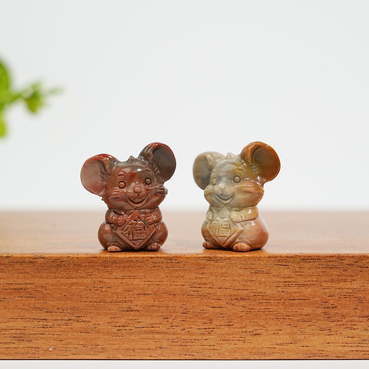Natural Crystal Alashan Agate Mouse Carving