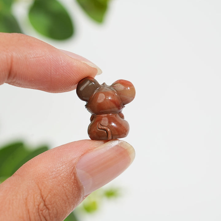 Natural Crystal Alashan Agate Mouse Carving