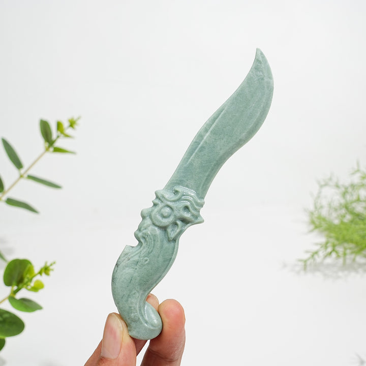 Natural Crystal Dagger Carving