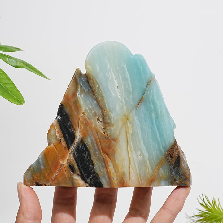 Unique,Natural Crystal Carving Blue Quartzite Mountain Dragon