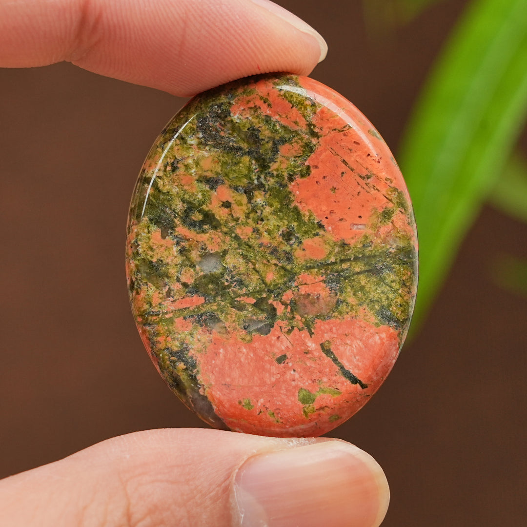 Natural Crystal Worry Stone,Palm Stone