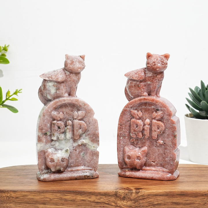 Natural Crystal Cute Tombstone Cat Carving