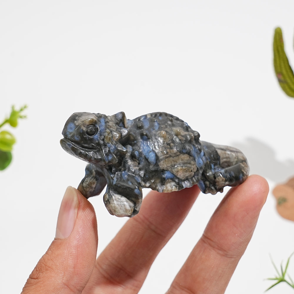 Natural Crystal Lizard Carving