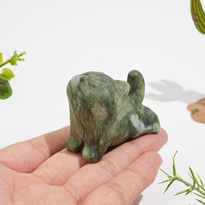 Natural Crystal Stretching Upward Cat Carving